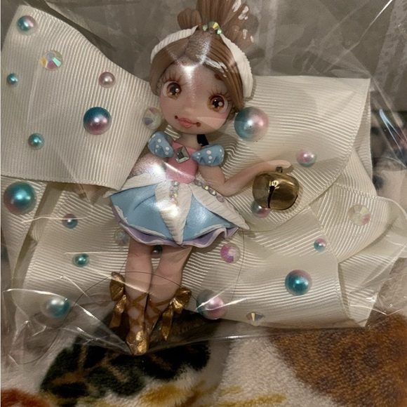 Handmade Bows Disney, Pixar assorted Characters, colors, clay, light weight - Picture 8 of 10